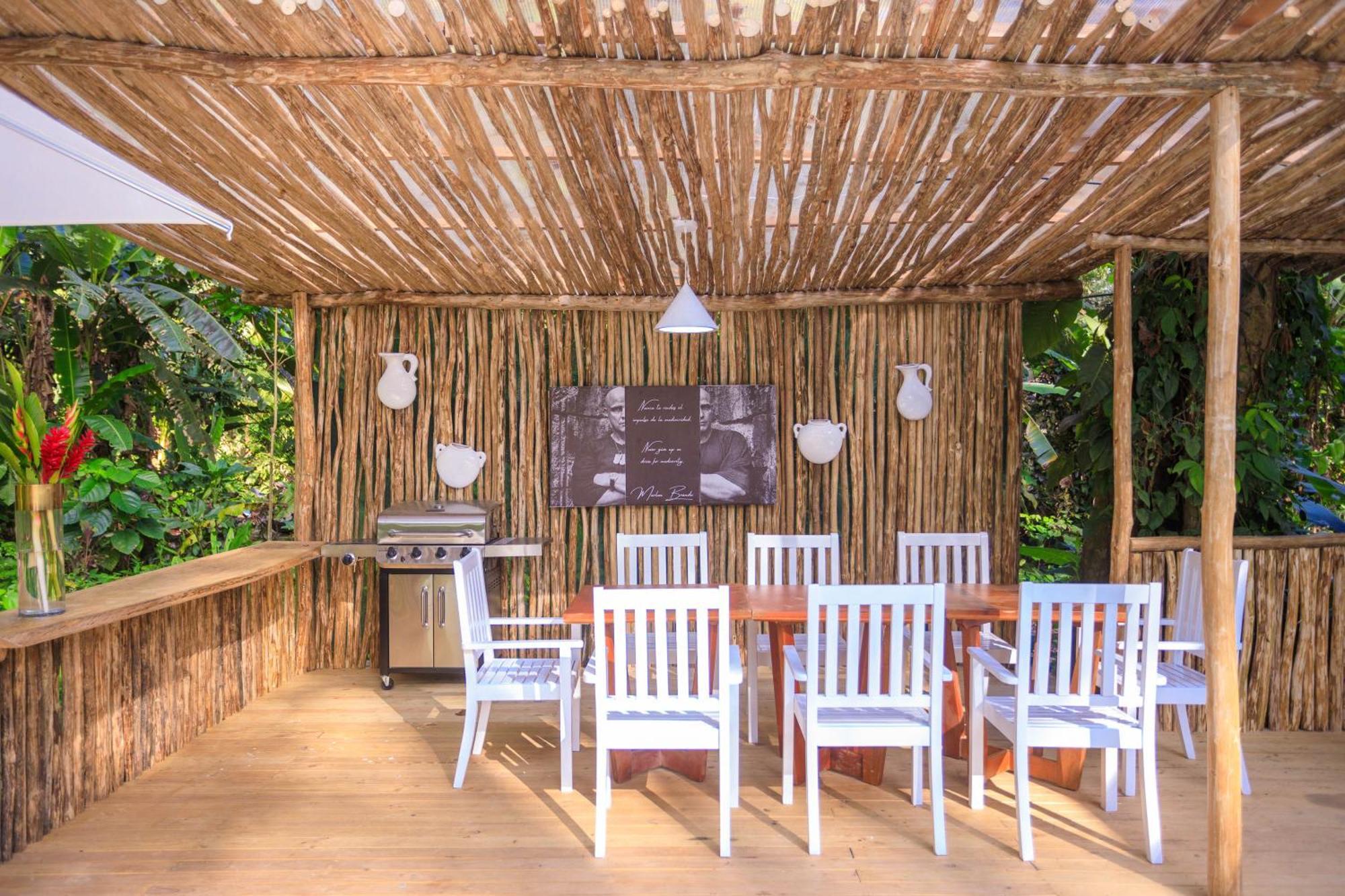 Le Cameleon Boutique Hotel Puerto Viejo de Talamanca Kültér fotó